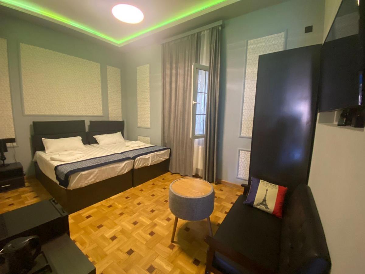 La Casa Hotel Jerevan Buitenkant foto