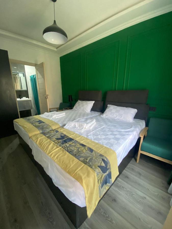 La Casa Hotel Jerevan Buitenkant foto