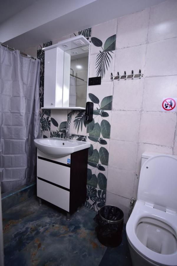 La Casa Hotel Jerevan Buitenkant foto